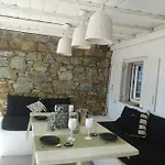 Pequeña Casa Cerca De Mikonos Ciudad *