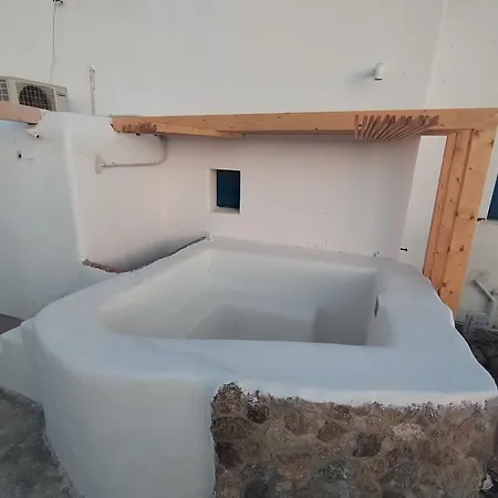 Apartment Pequena Casa Cerca De Mikonos Ciudad